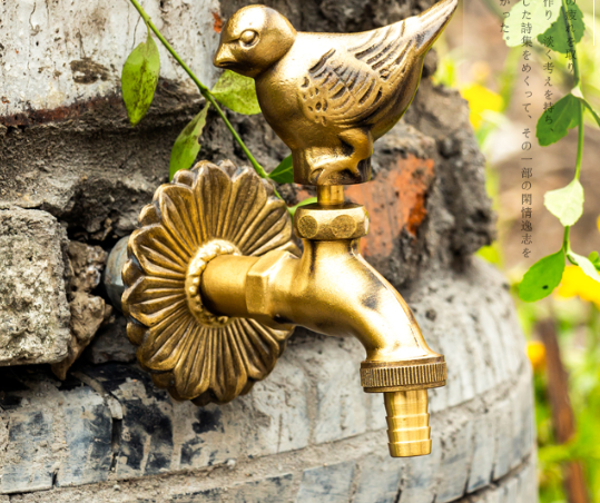 Animal Shaped Handle Antique Brass Outdoor Water Tap And Sprayer