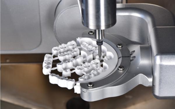 Hot Sell CAD/CAM Dental 5 Axis Milling Machine for Dental Clinic and Dental Milling Equipment With Super Stability