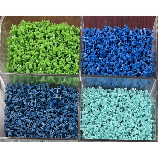 Formes en plastique sur mesure à haute résistance mécanique avec matériau LCP