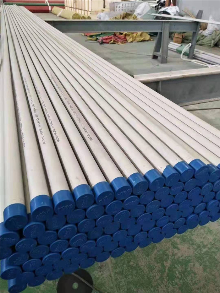 Сталь углерода API5L безшовной трубы ASTM B36.10 A106 GRB A53 SS304 SS316 SS321 5.8M 6M