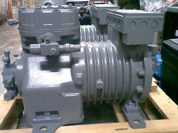 三角形のコネクターD8SJ1-6000-BWM/Dが付いている60hp DWM Copelandスクロール冷凍の圧縮機