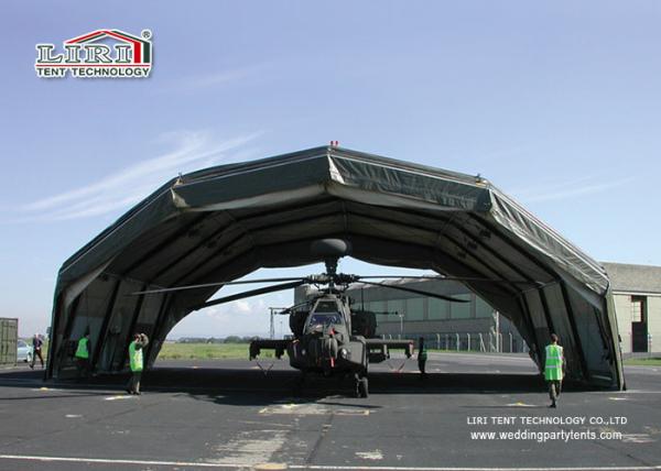 barraca exterior provisória do hangar do avião dos aviões de 15m x de 30M TFS para o hangar da manutenção