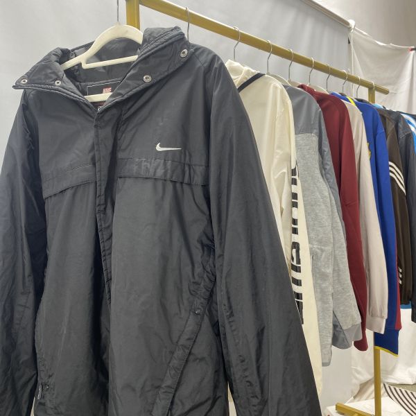 Mens Womens Second Hand Branded Jackets Windbreaker Jacket Used Luxury Clothes in Bales