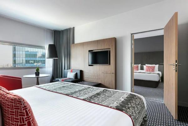 Gabonese furniture supplier for hotel bedroom set of leather bed with sofa and TV wall cabinet used laminate furniture