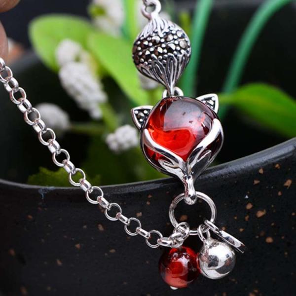 925 Silver Synthetic Garnet Fox Charm Silver Bead Link Bracelets (B2018041108)