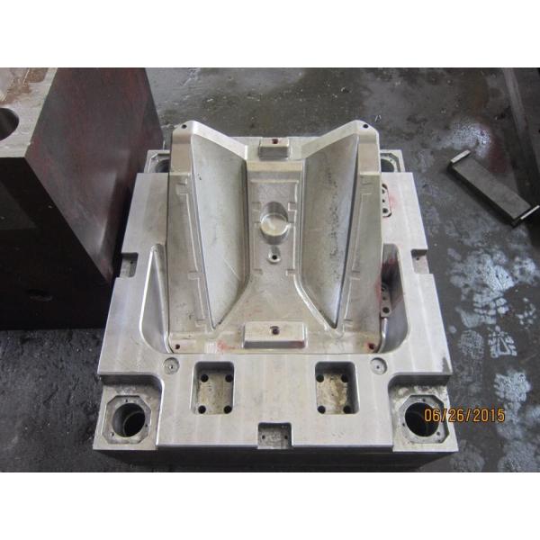 Срок службы горячей прессформы шеи машины 50мм инжекционного метода литья Преформ ЛЮБИМЦА бегуна длинный