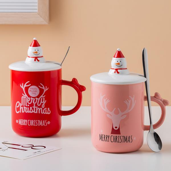 La nueva Navidad de la taza del festival alrededor de los alces de Santa Claus Lid Stainless Steel Spoon modela la taza de cerámica con la cubierta