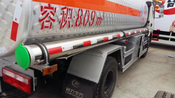 oxidação de aço inoxidável do caminhão de entrega do combustível 8000L resistente para Petorl/reabastecimento diesel