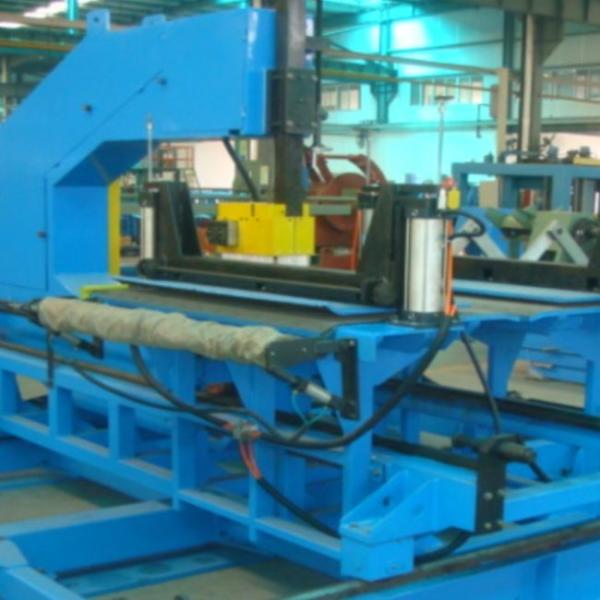 5.5KW PLC Control PU Sandwich Panel Производственная линия с автоматическим ручным распылителем
