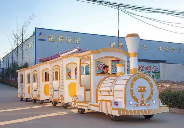 Theme Park Fiberglass Electric Trackless Train 42 Set Hydraulic Power Steering
