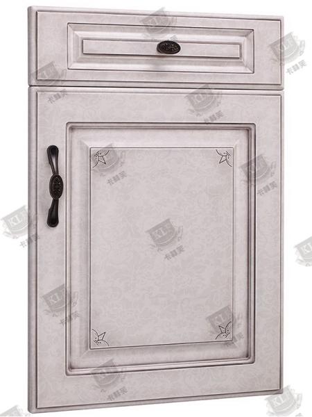 Moistureproof White Wooden Moulded Doors With Lock , Handle And Hinges