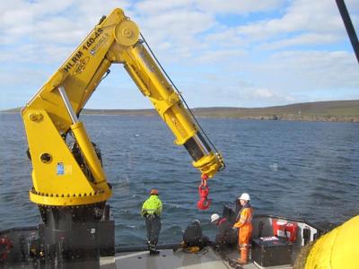 Offshore 2t - 30t Marine Deck Crane 40m Lifting Height Energy Saving