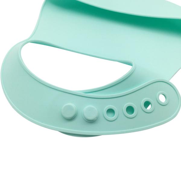 High quality soft food grade silicone material waterproof silicone baby bib easily wipes clean