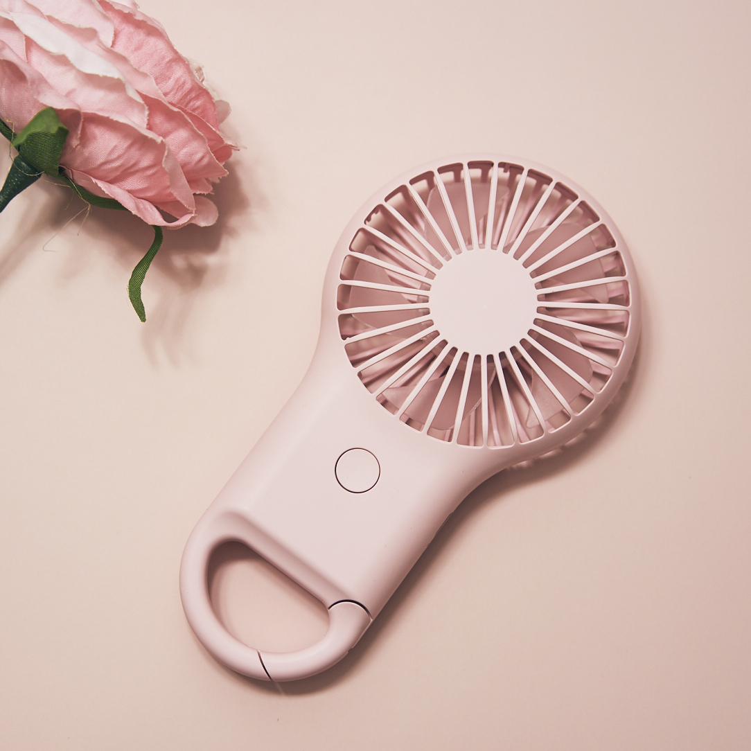 Factory Wholesale Cheap Small Handy Newly Designed Mini Electric Portable Rechargeable Battery  Pocket Wireless Handheld Fan