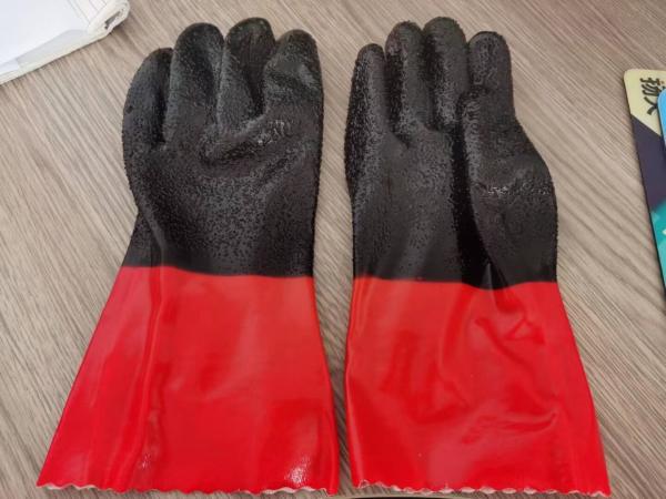 OEM Red Black PVC Dipped Gloves 30cm PVC Coated Insulated Gloves