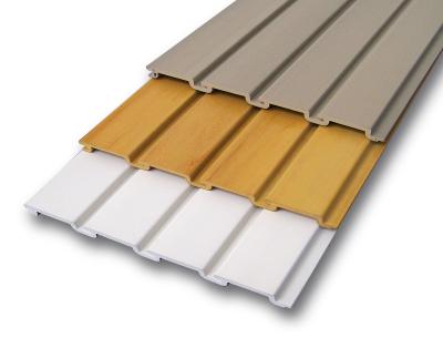 Panneaux de mur en plastique lisses de lamelle avec le PVC cellulaire pour la pièce de métier