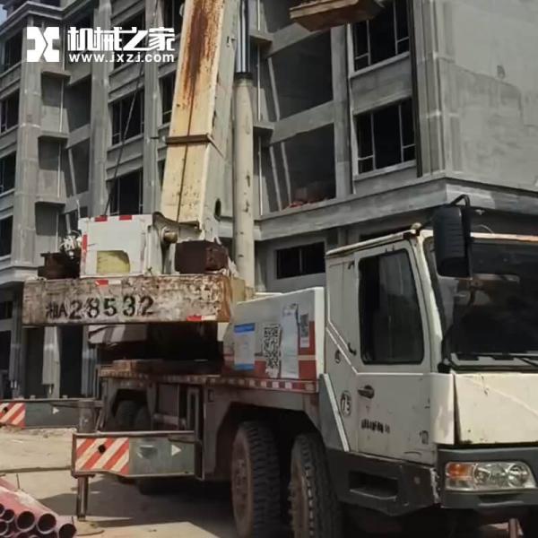 QY50V Used Zoomlion Truck Crane 2009 Second Hand Truck Mobile Crane 50 Ton