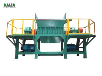 Energy Saving Wood Crushing Machine , Waste Wood Shredder With Suction Device
