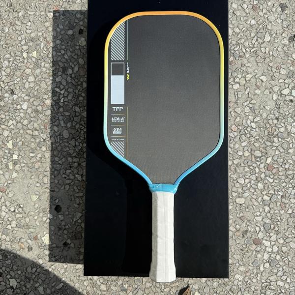 Carbon Fiber Pickleball Paddle 14mm/16mm Pro IV Elongated USAPA Approved