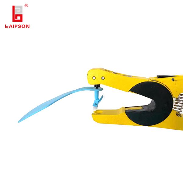 Laipson Best Quality Large Size Tpu Cow Husbandry Equipment One Piece Ear Tag Z Tag For Farm