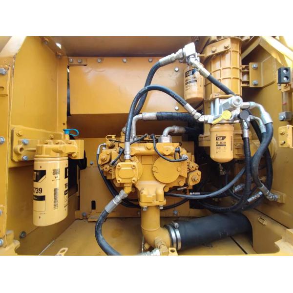 Used CAT 20-Ton 1.2M Caterpillar CAT320D2 Excavator Machine yellow low hours for sale