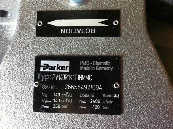 PV140 PV180 Series Parker Hydraulic Pumps Axial Piston Pump On Hand