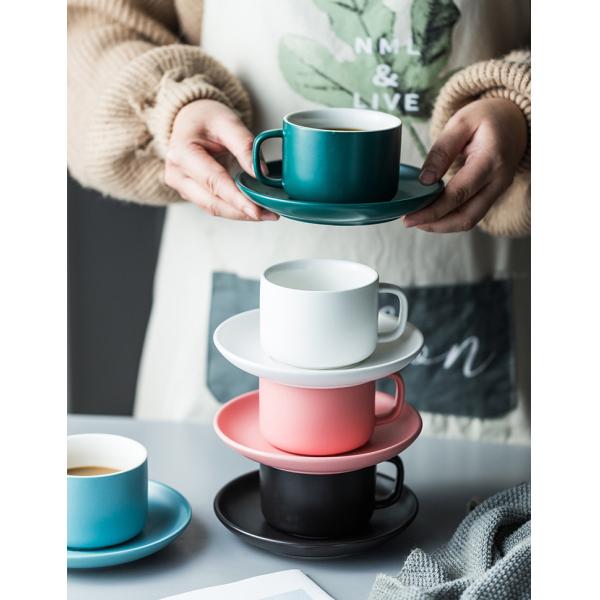 Drinkware чашки latte поддонника кофейной чашки чашки капучино красочного толстого тела новое и поддонников керамическое