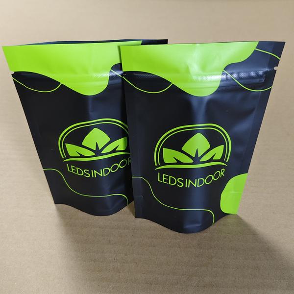 Sac à fermeture étanche à l' enfant imprimé sur mesure pour les emballages pharmaceutiques recyclables.