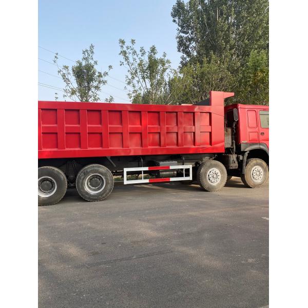 Тележка Tipper Sinotruk Howo 375Hp использовала режим привода тележки 8x4 Howo Drump