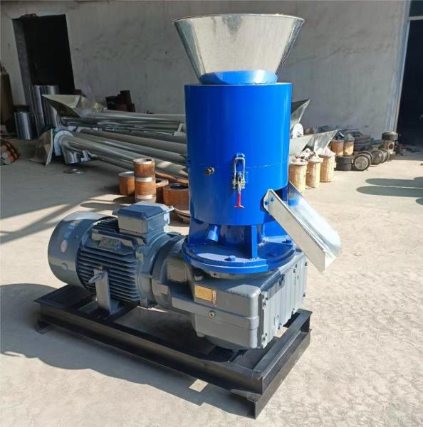 Máquina de pellets de madeira de 22 kW 200-400 Kg/h Produção Cor personalizada