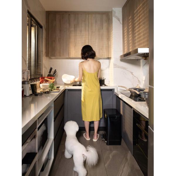 Elegant PVC Melamine Modular MDF Board Kitchen Cabinet Factory For Home