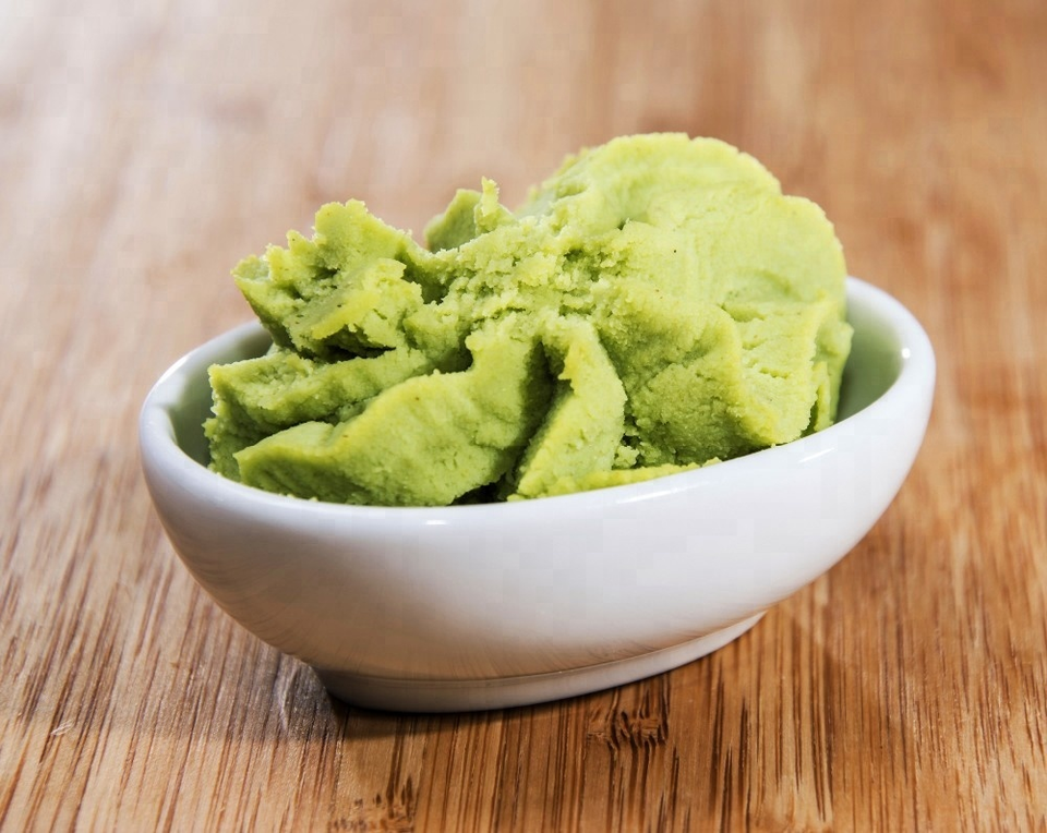 Natural Pure Wasabi Powder with 24 Month Shelf Life and Spicy Taste for Sushi Seasoning