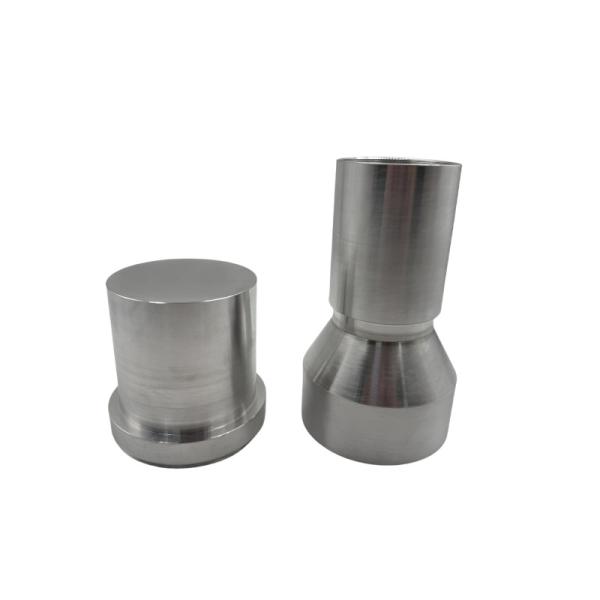 Fabricante de servicios de torneado CNC de precisión en aluminio y acero inoxidable