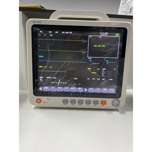 12.1 Inch LCD Patient Monitor Stand Plastic Optional Touch Screen for ICUs and Home Monitoring Kit