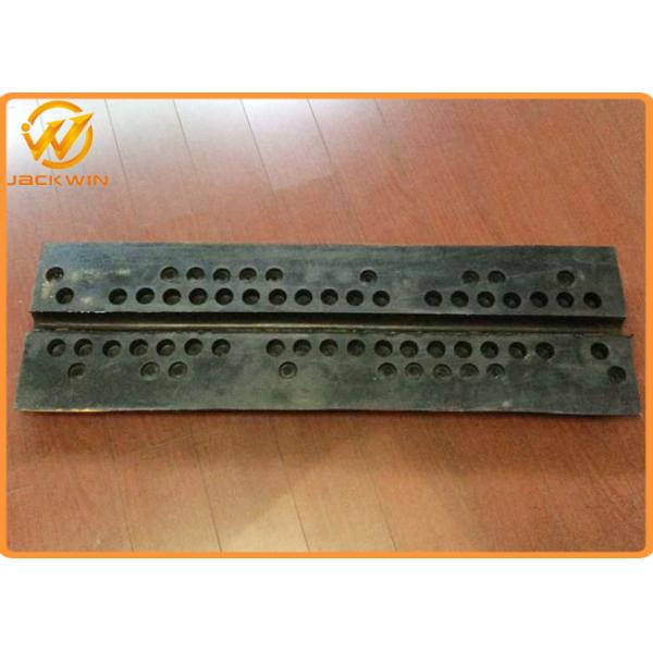 1M Reflective Heavy Duty Rubber Speed Bump for Road Safety / Residential