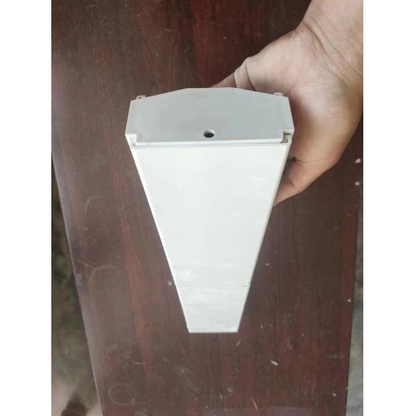Nursery Greenhouse Hydroponic Pipe NFT Farm with Vertical Aeroponics System Pouch Holes