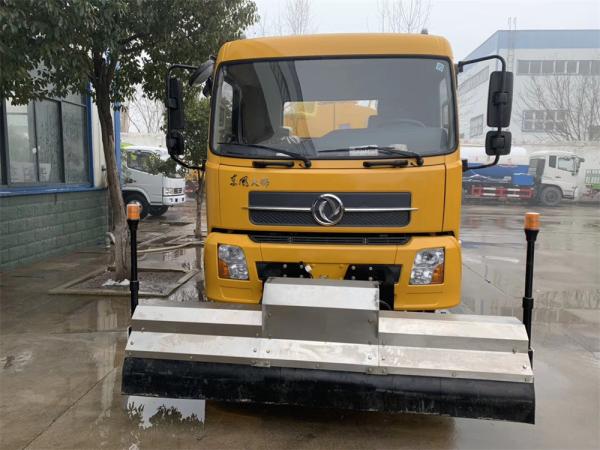 Dongfeng 10m3 tanque estrada caminhão de lavagem veículo seguro e higiênico