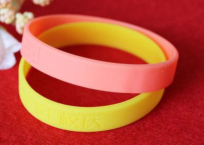 12mm Width Custom Silicone Rubber Wristbands Short Production Time OEM Design