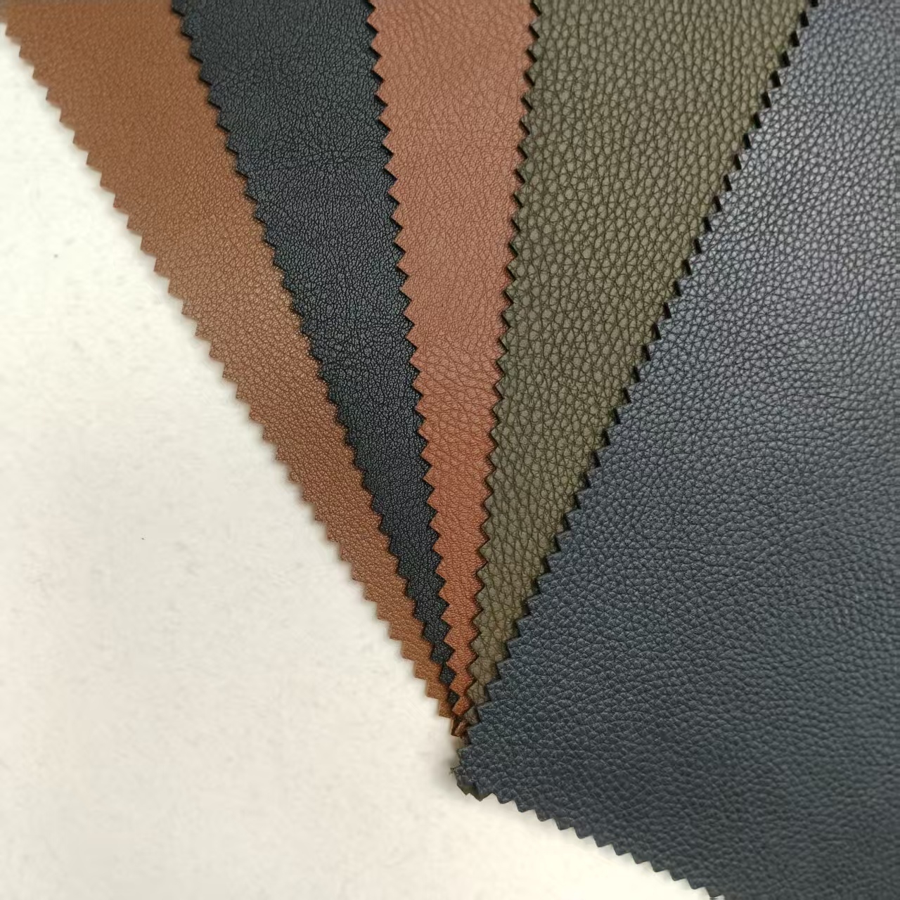 Free Sample Upper Synthetic Leatherette Textured Durable Abrasion-Resistant Pu Leather for Shoes Pu Artificial Leather Fabric