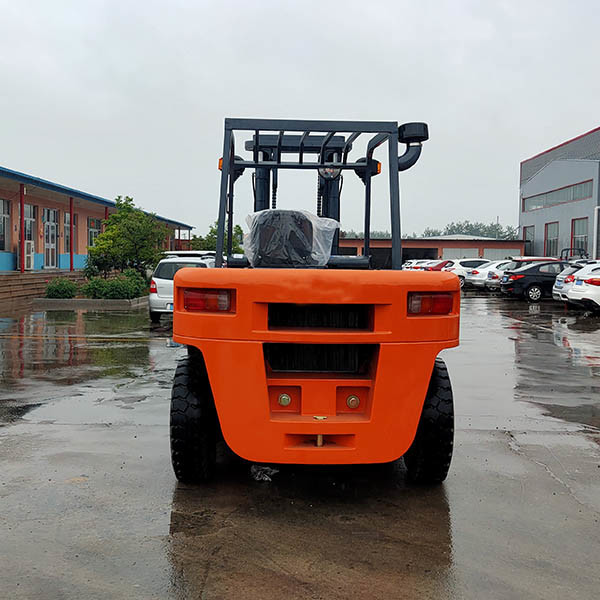 7500kg-8000kg Diesel Forklift Truck Chinese Diesel Engine Forklift