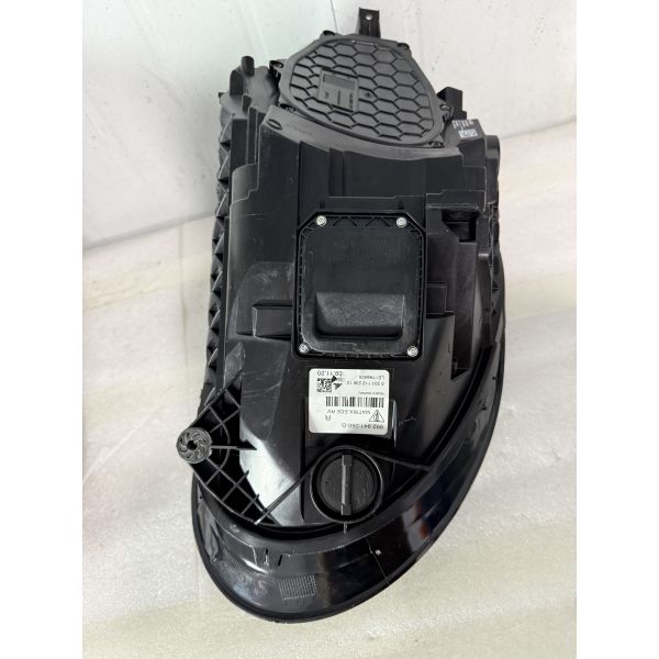 911 992 Headlamp Used OEM Right Headlight Assembly High Spec Part number: 992 9 41 06 0 G
