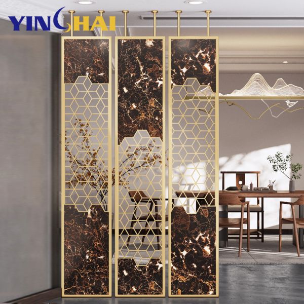 Modern Decorative Metal Room Divider Rust Resistance Customization For Home Entrance