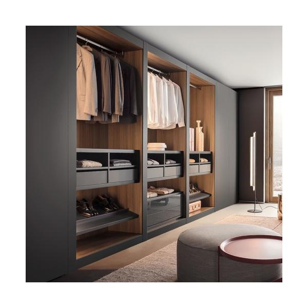 Customized Walk-in Wardrobe Cabinet in Contemporary Design Style for Clothing Storage