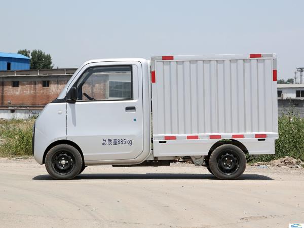 Wuling E10 2023 Electric Pickup Truck with Energy Left Steering and Special Cargo Box