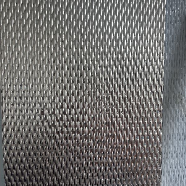 1.4301 SUS304 Stainless Steel Embossed Sheet Excellent Corrosion Resistance with Specs Thickness 1mm Width 1219mm X 2438mm