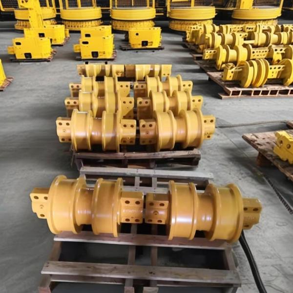TD40 Dozer Heavy Duty Bottom Lower Roller Part Number 728 869 C92 Double Flange Design