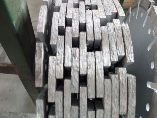 U Slot 210mm Tuck Point Diamond Blades With Decoration Hole Silver color