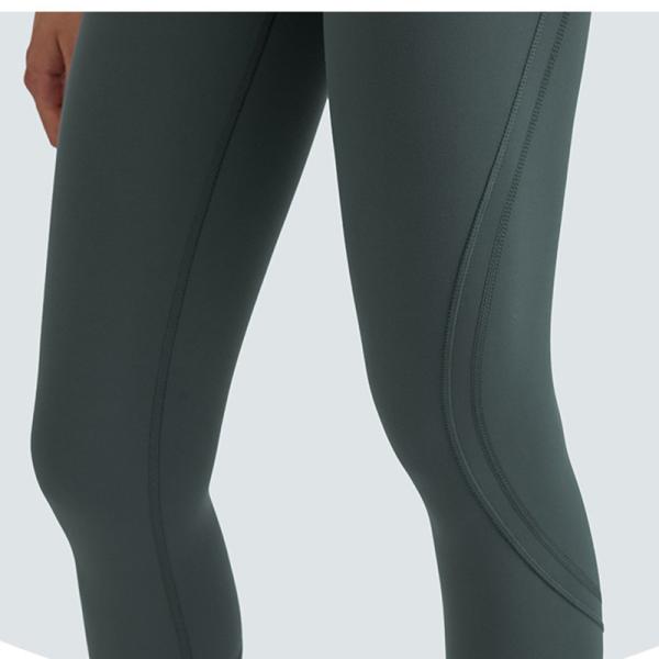 High Elastic Women's Yoga Tight Pants Naked Feeling Nylon Leggings With Pockets