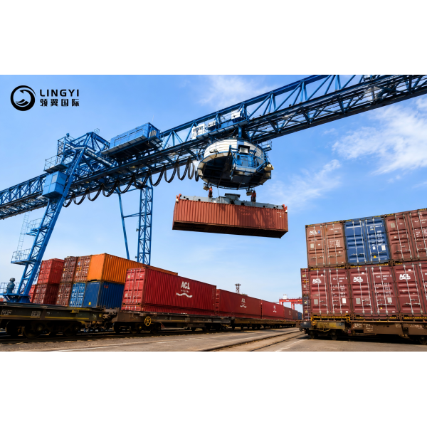 Chengdu → Hamburg, Germany | Rail Transport | DDP Shipping | Oversized Goods