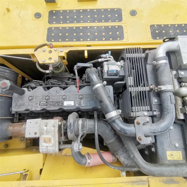 Good Condition 22 Ton Hydraulic Used Komatsu PC220-8 Excavator from Japan in Shanghai